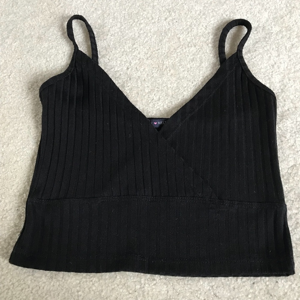 Brandy Melville cropped tank
